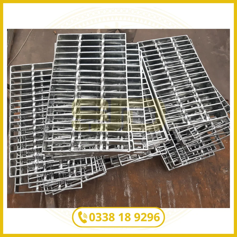 Tấm Grating Bằng Thép Mạ Kẽm Nhúng Nóng/ Mạ Điện Phân